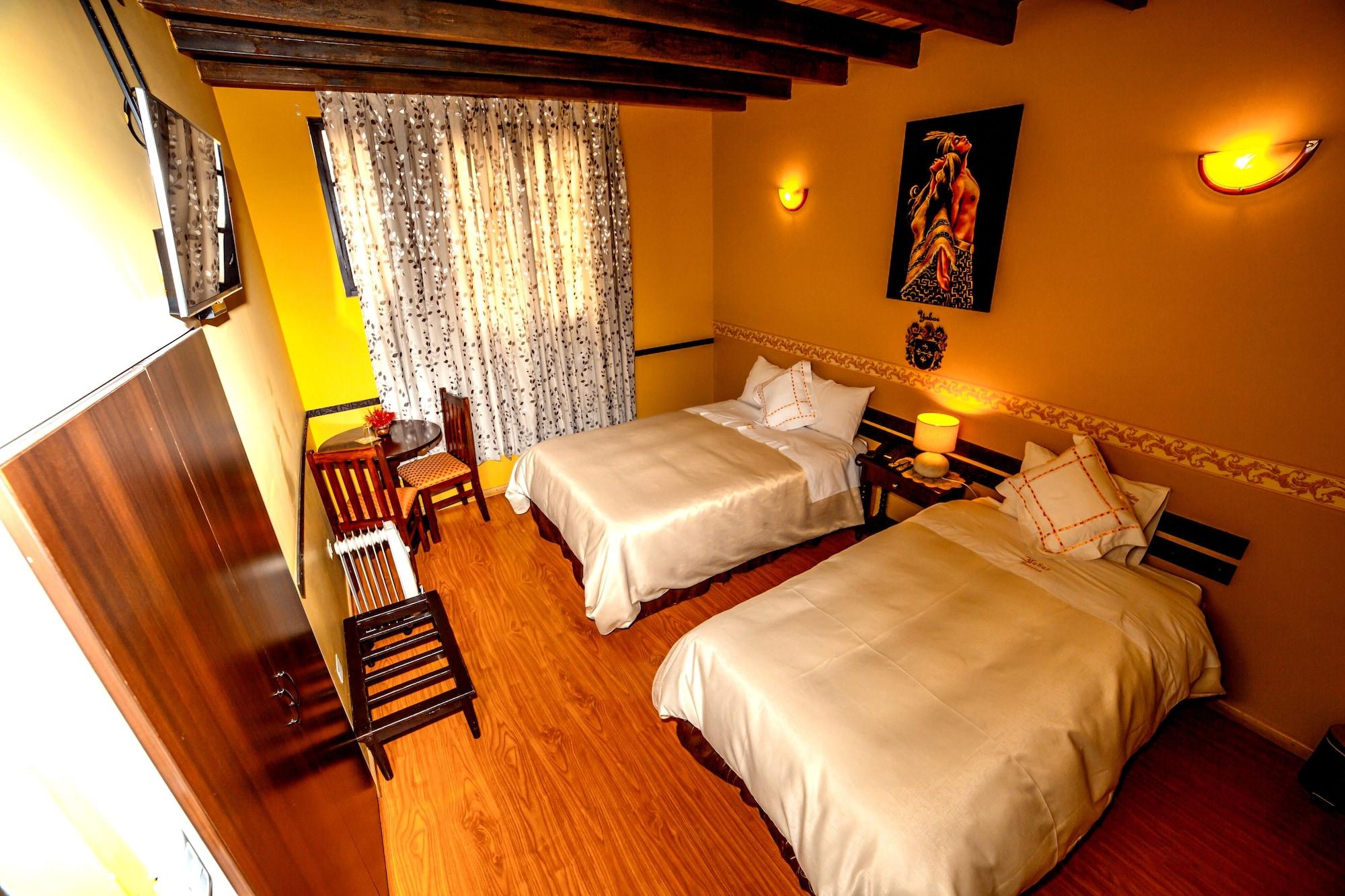 Yabar Hotel Plaza Cusco Exterior photo