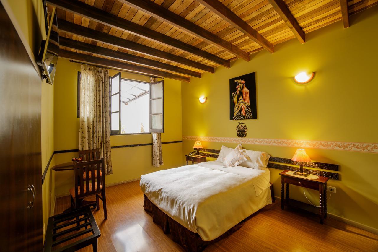 Yabar Hotel Plaza Cusco Exterior photo