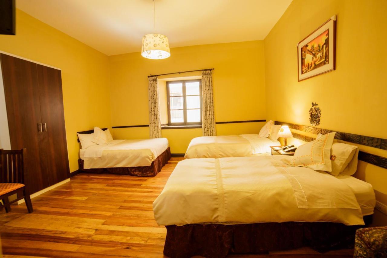 Yabar Hotel Plaza Cusco Exterior photo